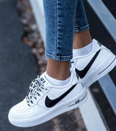 schöne nike schuhe für frauen|Nike schuhe für damen.